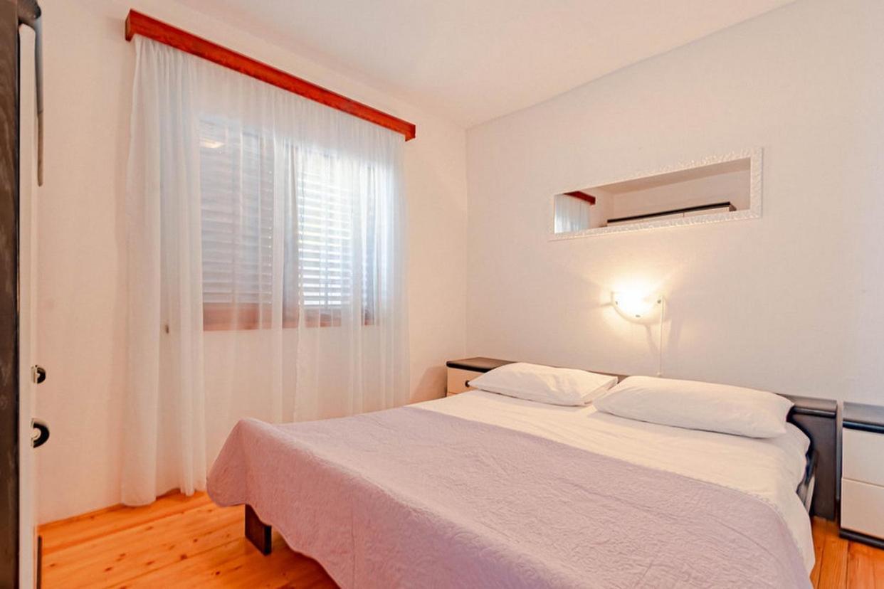 Apartments By The Sea Prigradica, Korcula - 20871 Blato  Экстерьер фото